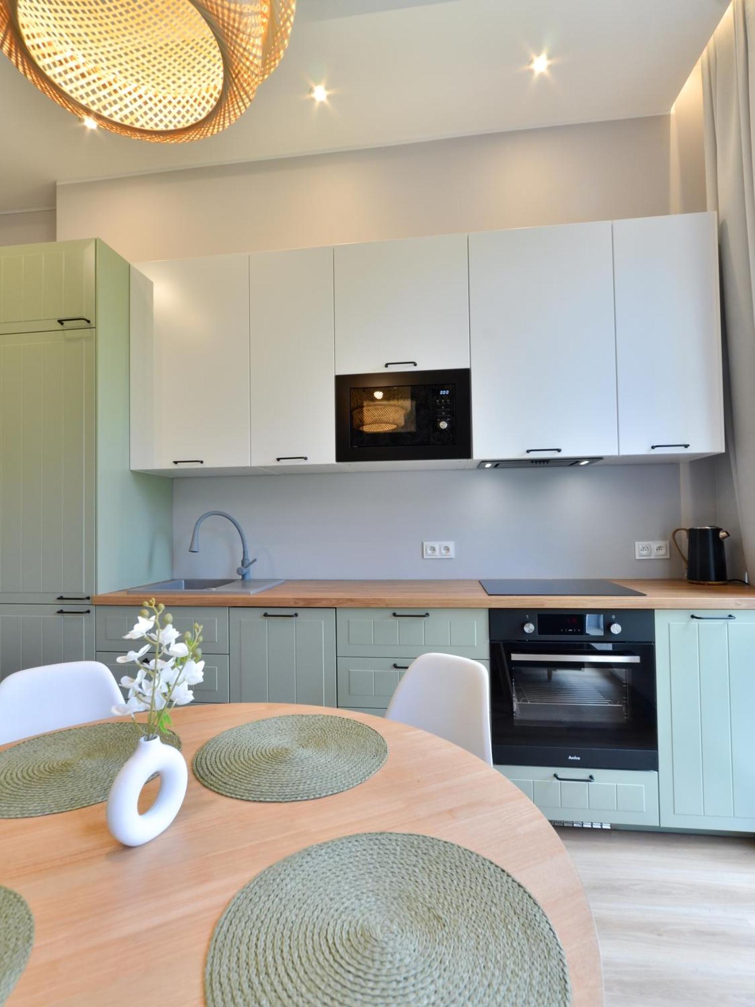 Citystay Stylowe Apartamenty Przy Swietojanskiej غدينيا المظهر الخارجي الصورة