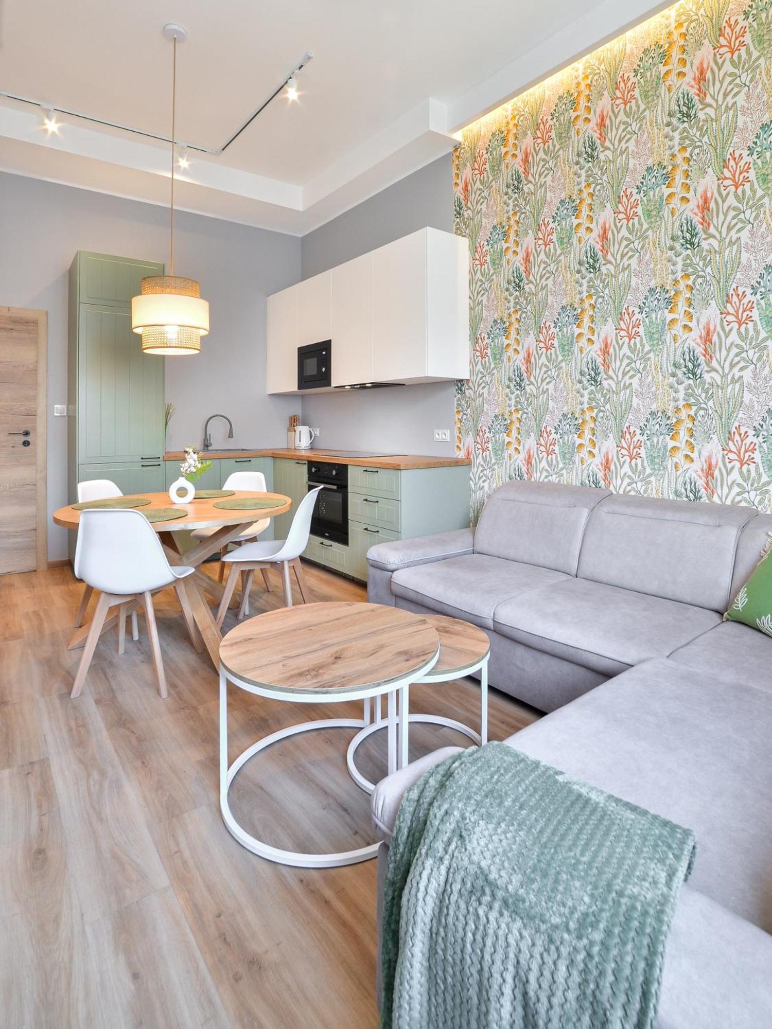 Citystay Stylowe Apartamenty Przy Swietojanskiej غدينيا المظهر الخارجي الصورة