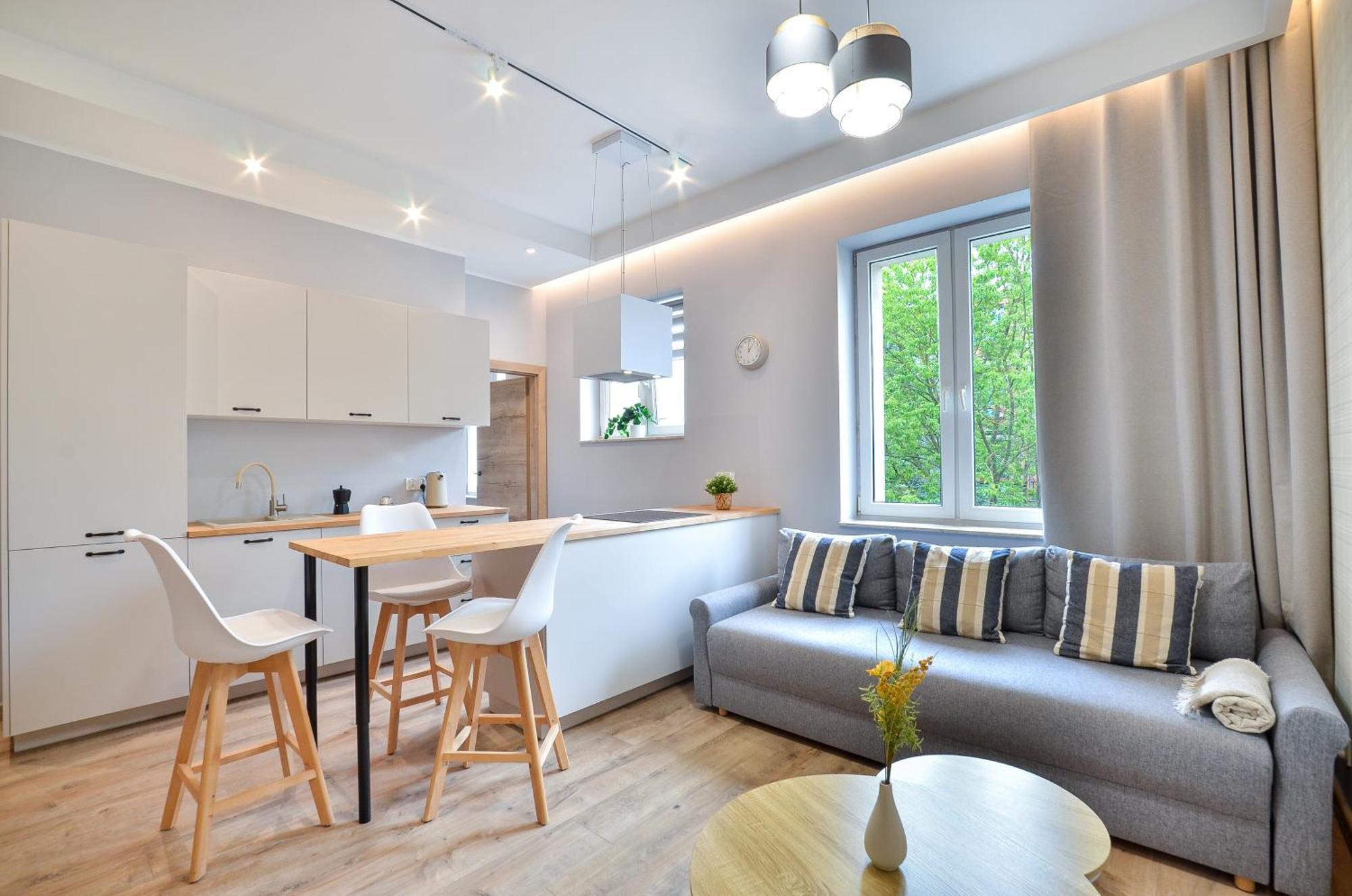 Citystay Stylowe Apartamenty Przy Swietojanskiej غدينيا المظهر الخارجي الصورة