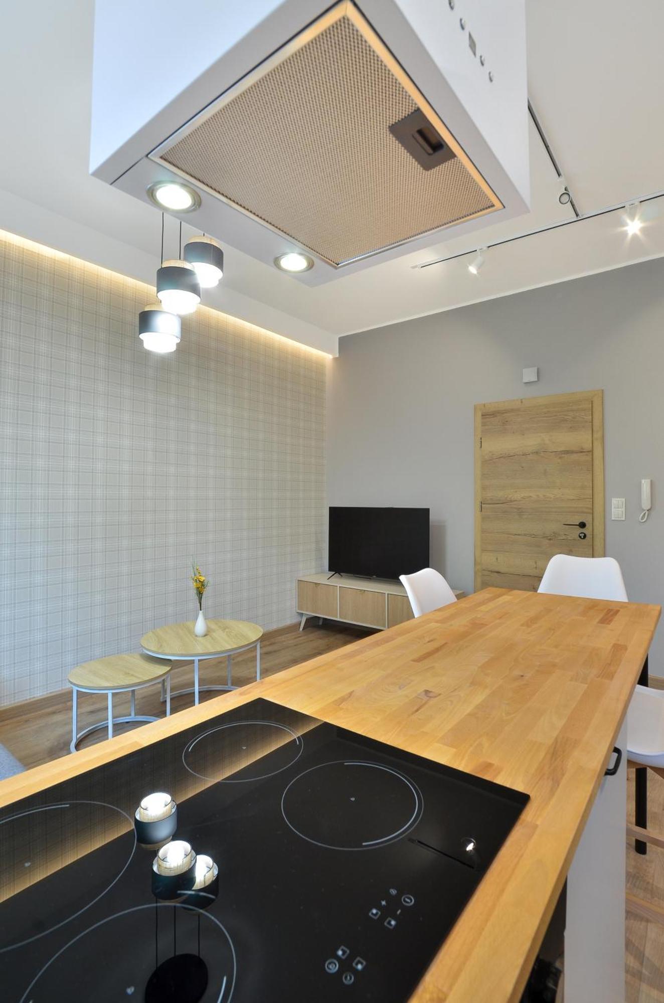 Citystay Stylowe Apartamenty Przy Swietojanskiej غدينيا المظهر الخارجي الصورة